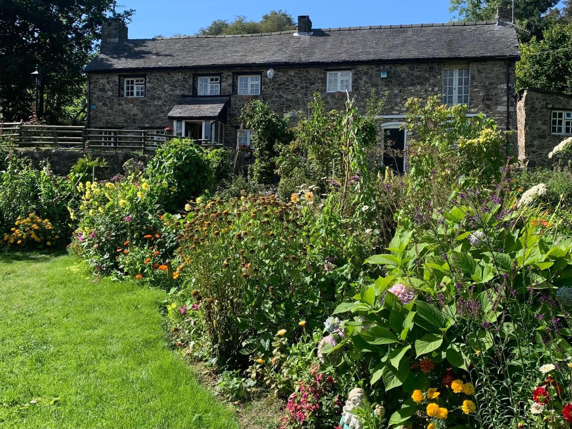 Pant-Y-Creolen Apartment Llanfyllin Exterior photo